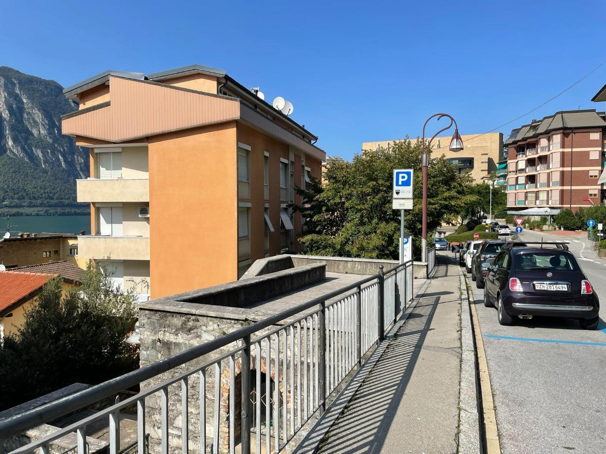 Casa Madlen - Bright Attic With Marvelous View Campione dʼItalia Exterior foto